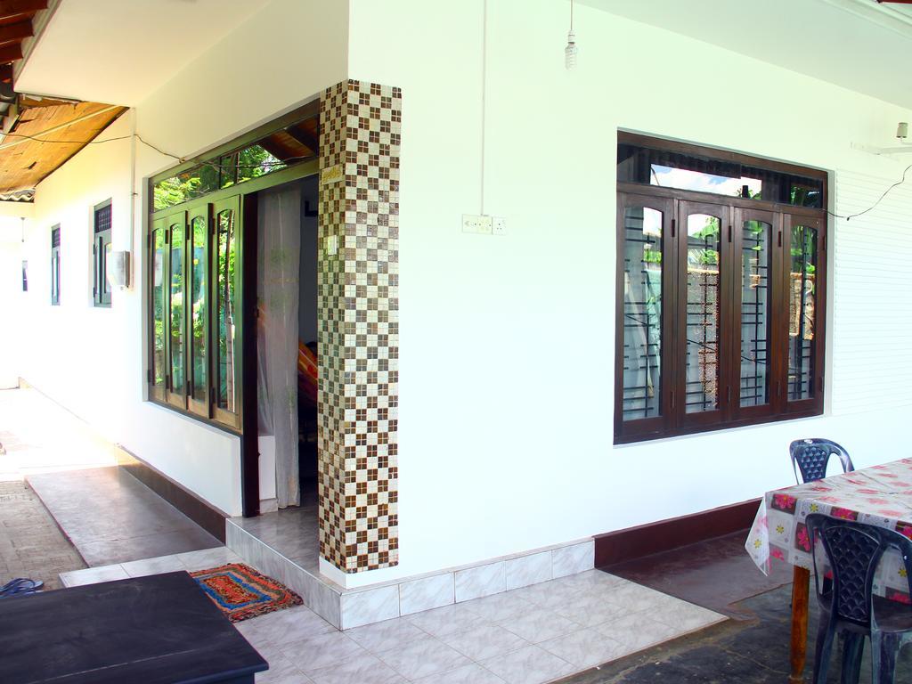 Mirissa Harbour View Hotel Exterior foto